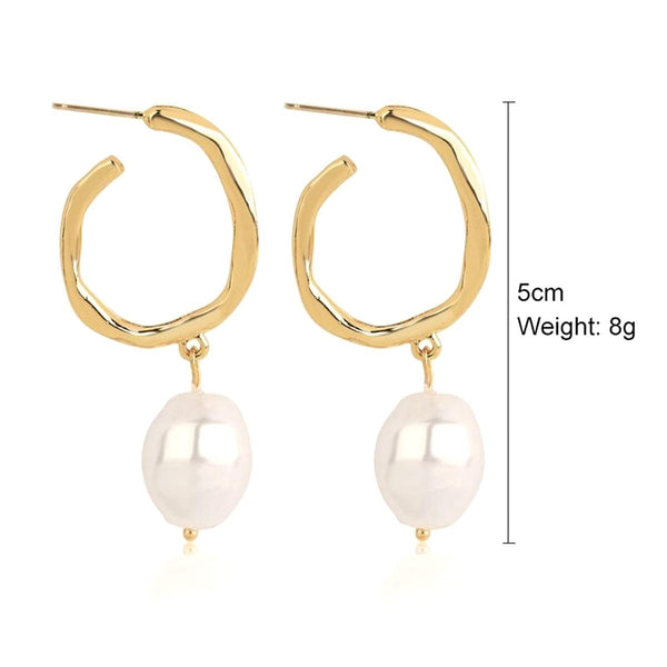 1030402303 Big C Stud Earrings Jewelry