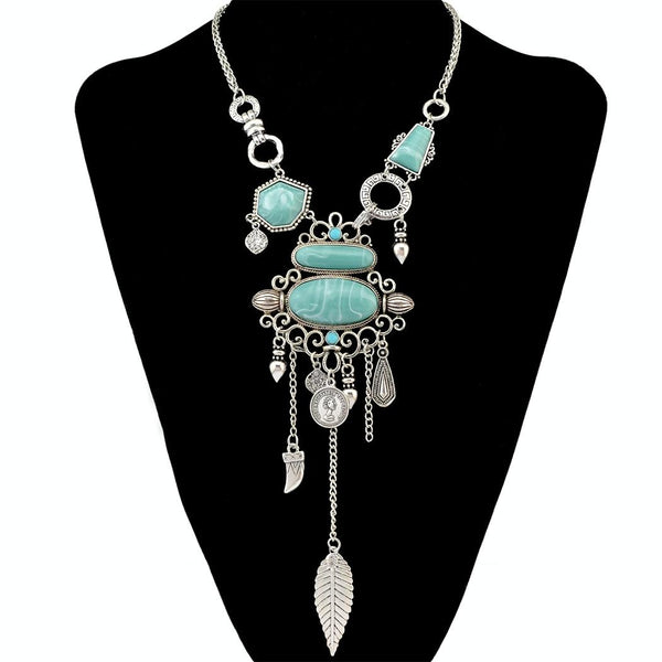 Exaggerated Openwork Pattern With Turquoise Alloy Stones Necklace(Silver)