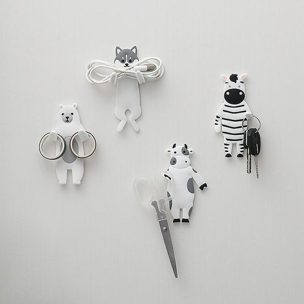 Punch-Free Cartoon Animal Hooks Wall-Mounted Seamless Wall Refrigerator Door Decorative Hooks(Zebra)