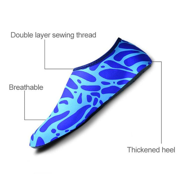Non-slip Wear-resisting Thick Rubber Sole Diving Shoes and  Socks, One Pair, Size:S (Figured Blue)
