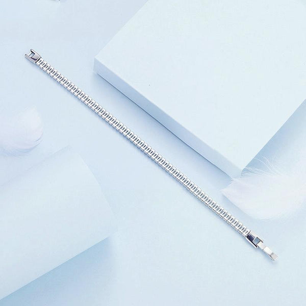 YIB055-19LVT Sparkling Cubic Zirconia Bracelet Gold Plated Copper Jewelry