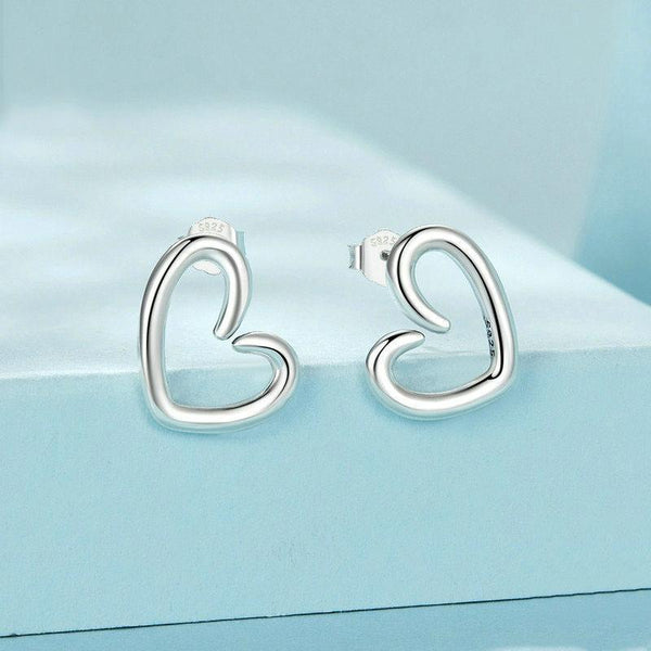 S925 Sterling Silver Oxidized Heart Earrings(SCE1769)