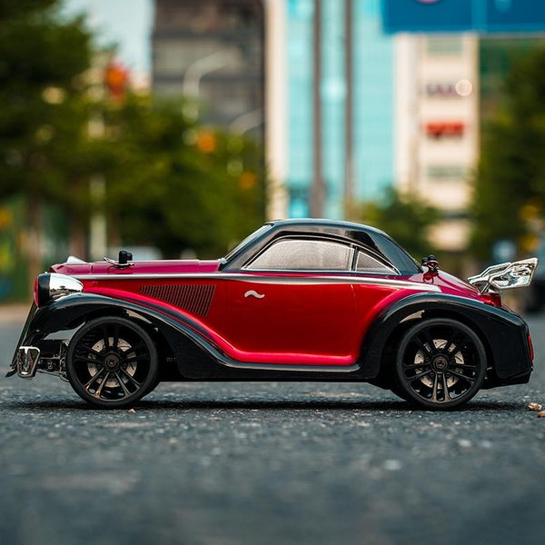 JJR/C  Q117 Remote Control Electric 4WD Stunt Car, Style:Classic Car(Red)