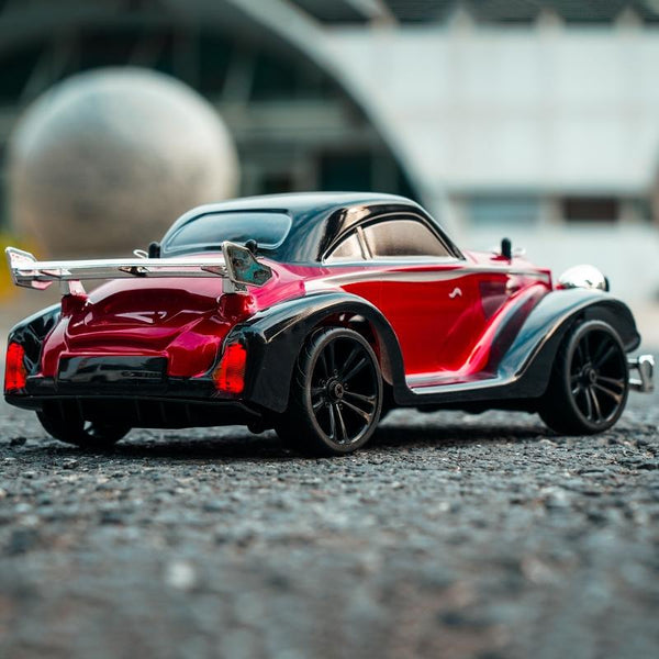 JJR/C  Q117 Remote Control Electric 4WD Stunt Car, Style:Classic Car(Red)
