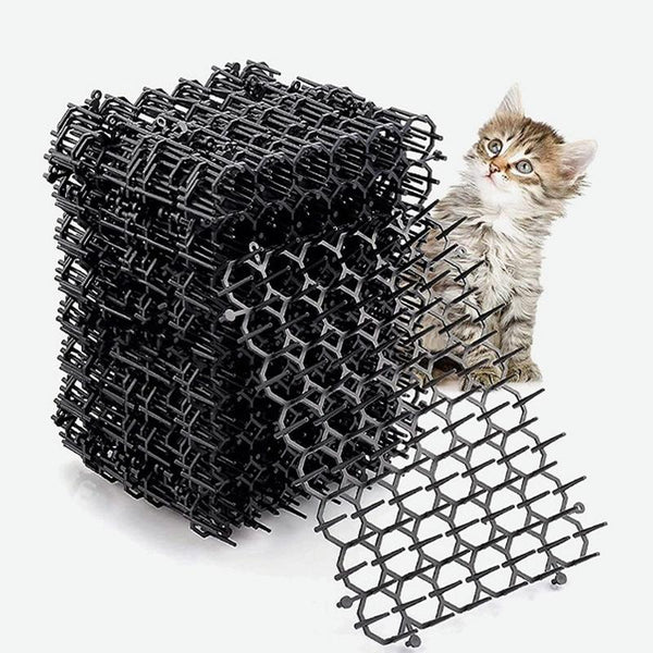 12pcs / Box Anti-Cats Barbed Spike Net Mat Sofas Gate Garden Cats Repellent Tool, Style: With 4 Screws(Black)