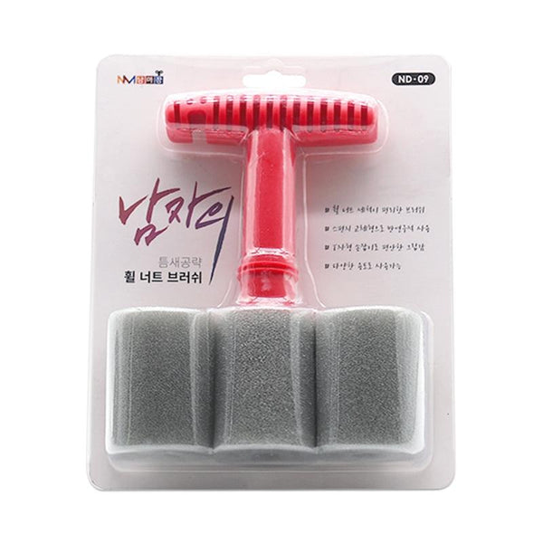 Car Embedded Replaceable Sponge Tire Screw Cleaning Brush