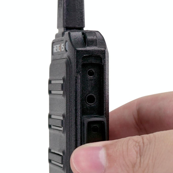 1 Pair RETEVIS RT19 22CHS FRS Two Way Radio Handheld Walkie Talkie, US Plug(Black)