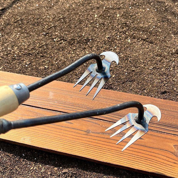 Four-Tooth Dual Purpose Weed Remover Tool Gardening Weed Rake Uprooting Weeding Tool, Length: 29cm Iron Handle