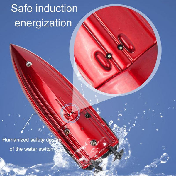 Children 2.4G Mini Remote Control Boat Summer Water Play Electrical Submarine Boys Toys(Green)