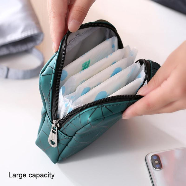 XH8214 Portable Sanitary Napkin Storage Bag Large Capacity Waterproof Coin Bag(Apricot)