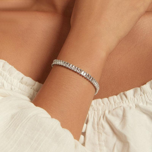 YIB055-17LVT Sparkling Cubic Zirconia Bracelet Gold Plated Copper Jewelry