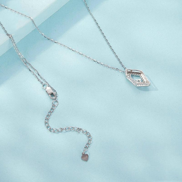 S925 Sterling Silver Platinum Plated Square Geometric Sparkling Necklace(SCN517)