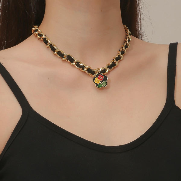 N2209-8 Black Flower Cloth Ladies Metal Temperament Necklace Clavicle Chain