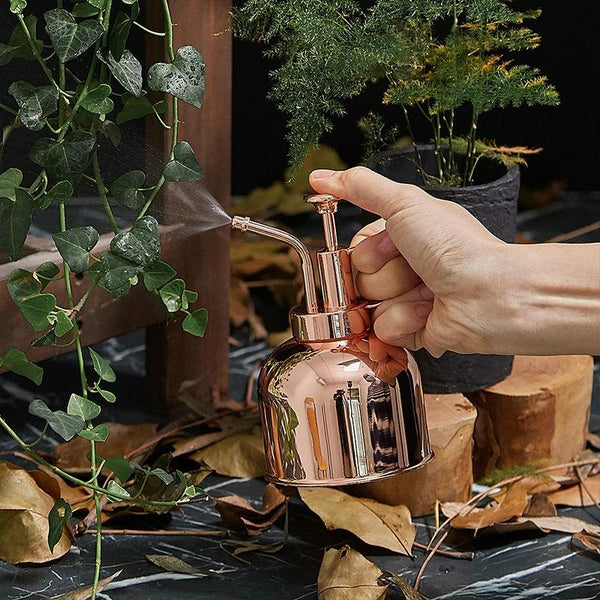 Vintage Brass Gardening Meaty Small Watering Can (Rose Gold)