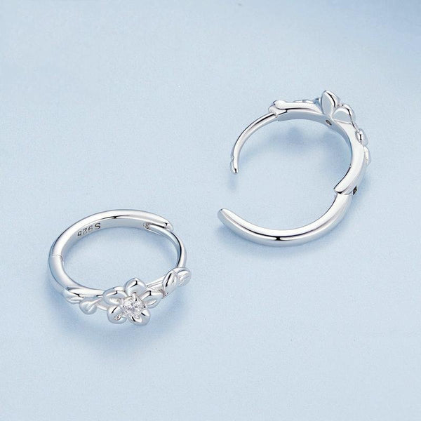 BSE767 Sterling Silver S925 Small Flower Vine Plated Platinum Zircon Earrings