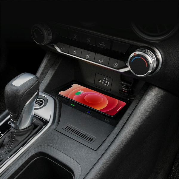 Car Fast Charging Wireless Charger for Nissan Sylphy 2020-2021, Left Driving(Black)