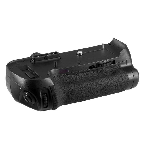 Battery Grip MB-D12 for Nikon D800 / D800E with a Battery Holder