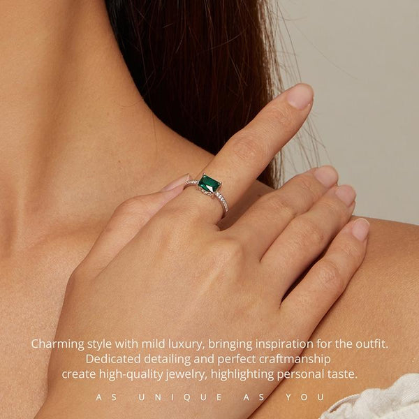 BSR461-7 S925 Sterling Silver White Gold Plated Light Luxury Green Diamond Ring Hand Decoration