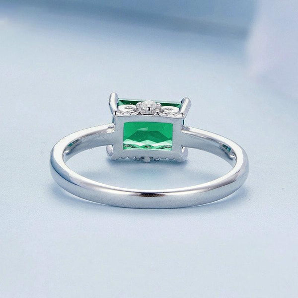BSR461-8 S925 Sterling Silver White Gold Plated Light Luxury Green Diamond Ring Hand Decoration