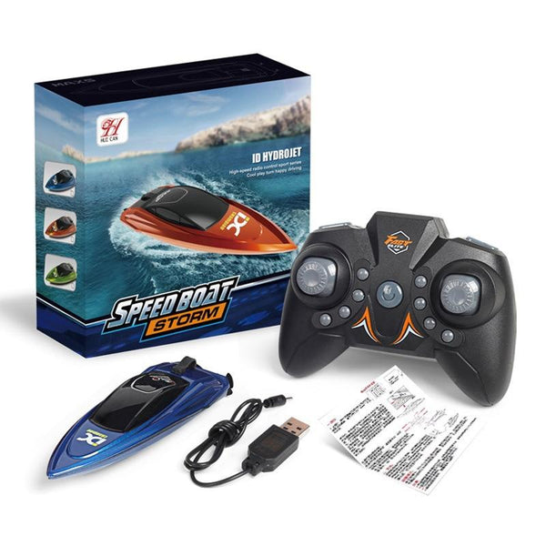 Children 2.4G Mini Remote Control Boat Summer Water Play Electrical Submarine Boys Toys(Green)