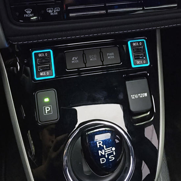 Car QC3.0 Fast Charge USB Interface Modification Charger for Toyota, Fuse to Take Power(Ice Blue Light)