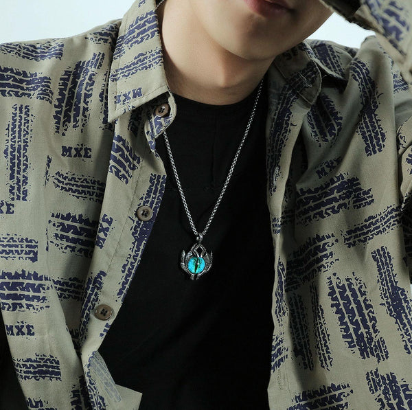 1926 Retro Demon Eyes Men Titanium Steel Necklace, Style: Single Pendant