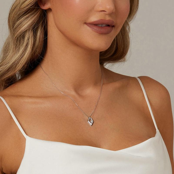S925 Sterling Silver Platinum Plated Square Geometric Sparkling Necklace(SCN517)