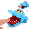 3 PCS Cartoon Mini Crocodile Bite Hand Novelty Tricky Toys, Random Color Delivery