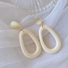 Retro Women Big Round Geometry out Oval Clip Earrings(white clip earring)