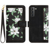 For Samsung Galaxy S21 FE 5G Floral Pattern Leather Phone Case with Lanyard(Black)