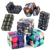 3 PCS Unlimited Magics Cube Colorful UV Printing Pocket Magic Cube Variety Folding Fingertip Magic Cube Decompression Toy(No.168-8-33 White Skull)