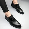 Men Business Dress Shoes Crocodile Leather Shoes Pointed Strips Brock Casual Shoes, Size:39(Black)