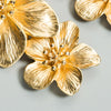 1 Pair Ladies Fashion Geometric Flower Earrings(Golden)