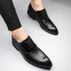 Men Business Dress Shoes Crocodile Leather Shoes Pointed Strips Brock Casual Shoes, Size:43(Black)